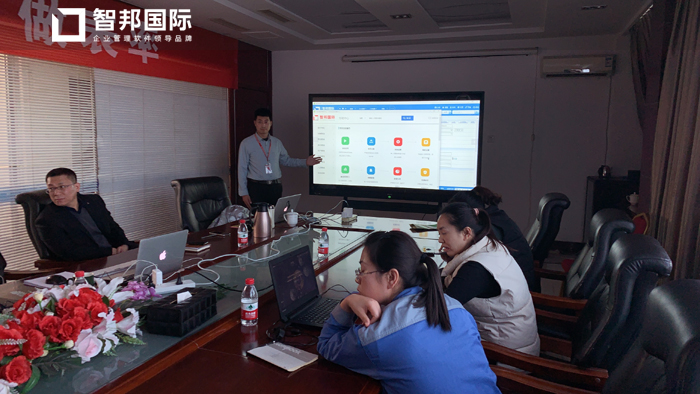 华伟银凯建材签约智邦国际ERP系统,实现智能化产品管理