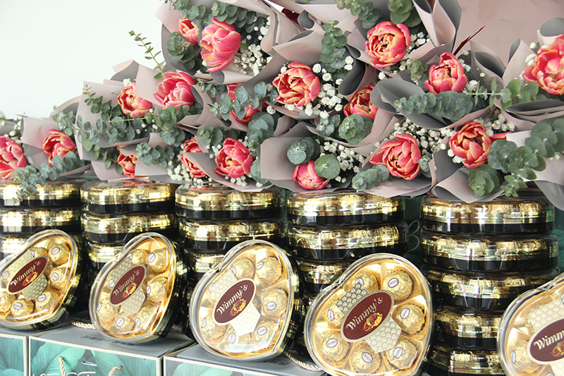 致最美女神:不负芳华,不负青春,最爱是你!