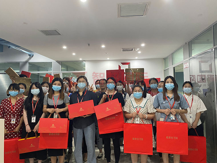 感谢关爱,感恩成长:智邦国际祝您中秋快乐!