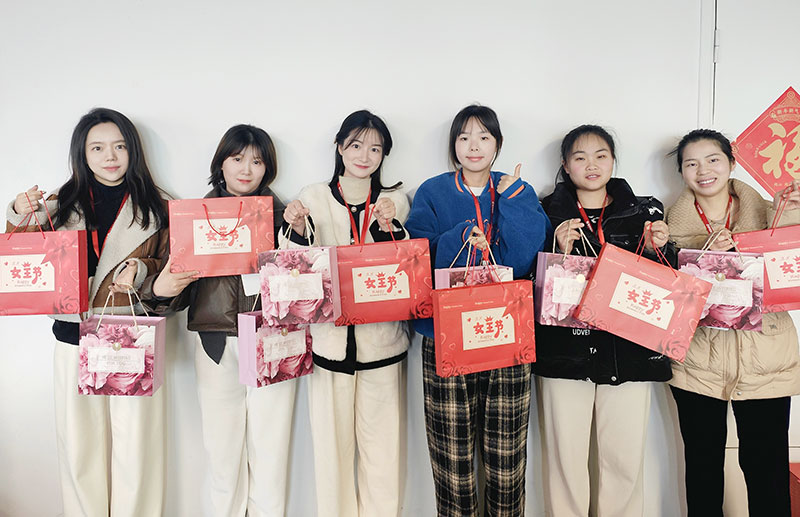 致天下所有女神:无限可能,终身美丽,女神节快乐! 致天下所有女神:无限可能,终身美丽,女神节快乐!