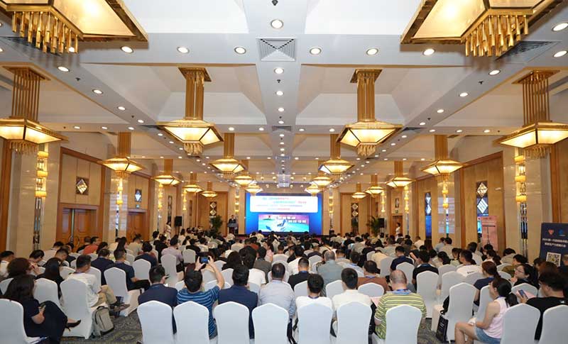 喜报频传!智邦国际荣获“新质生产力领航企业”多项荣誉 喜报频传!智邦国际荣获“新质生产力领航企业”多项荣誉