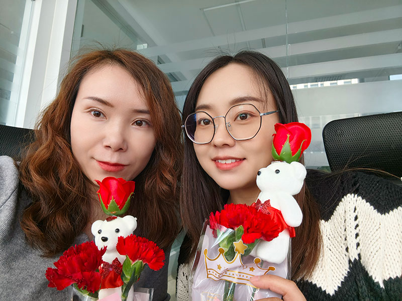 向美而生，灼灼其华，女神节快乐！