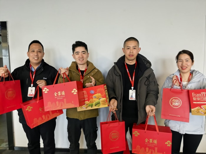 新春启泰,马踏祥云,智邦国际祝您春节快乐! 新春启泰,马踏祥云,智邦国际祝您春节快乐!